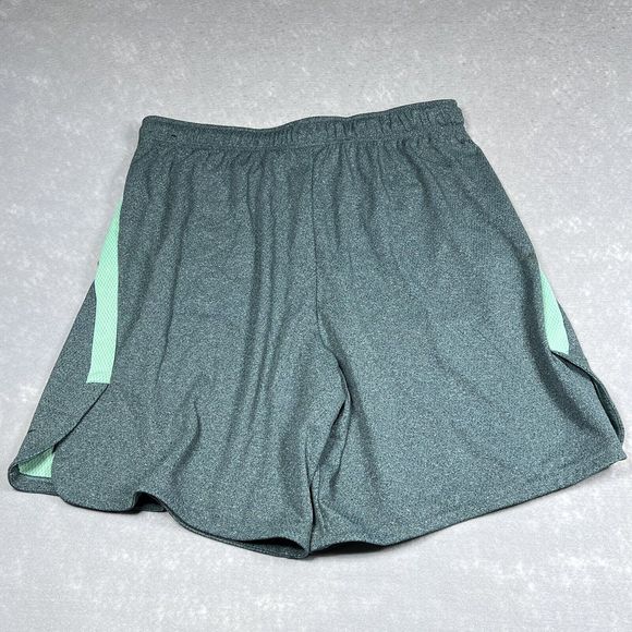 Nike Shorts Mens Size XXL Green Dri Fit 8.5 inch Inseam Swoosh Athleisure 2643 - Picture 5 of 13